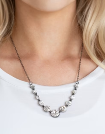 Leading Socialite Black Necklace