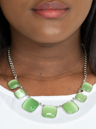 Aura Allure Green Necklace