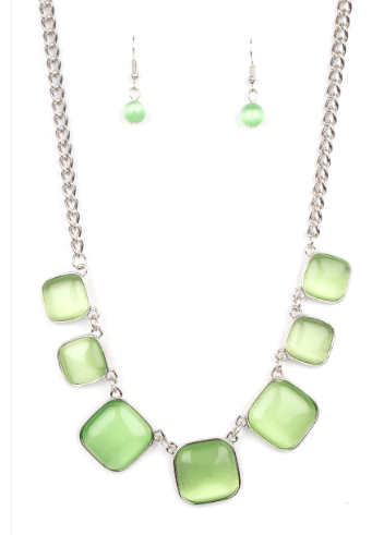 Aura Allure Green Necklace