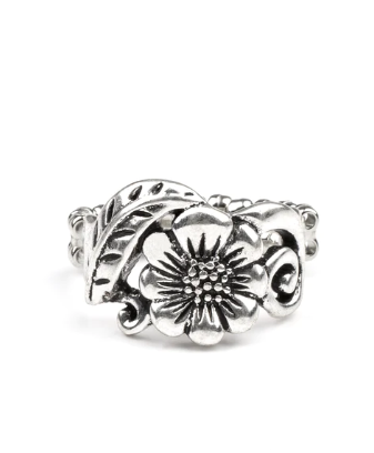 Oceanside Orchard Silver Ring