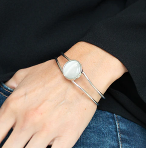 Winning Glow White Moonstone Hinge Bracelet