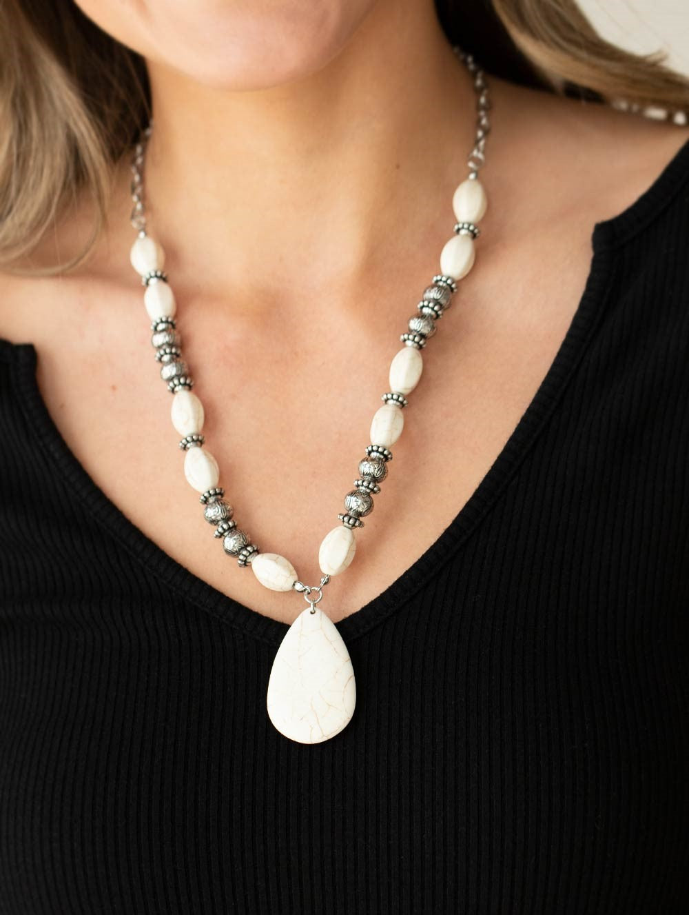 Blazing Saddles White Crackle Stone Necklace