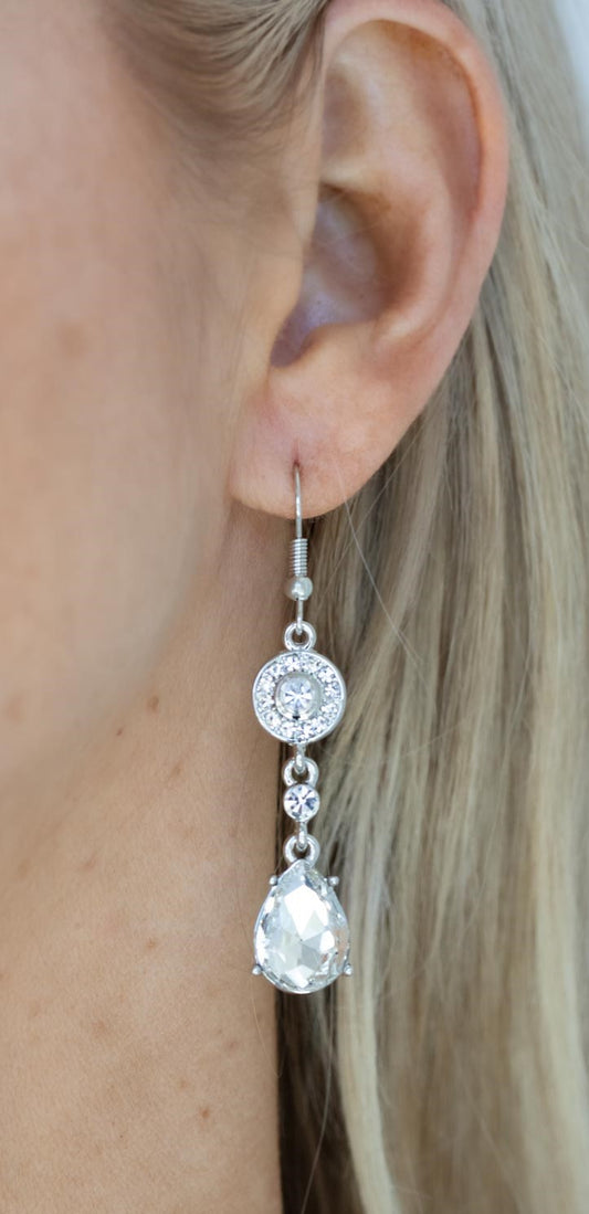 Graceful Glimmer White Earrings