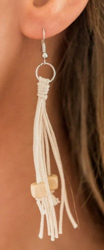 Macrame Majesty White Necklace