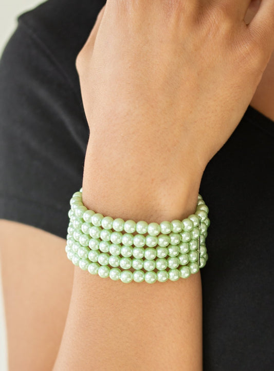 Pearl Bliss Green Stretch Bracelet