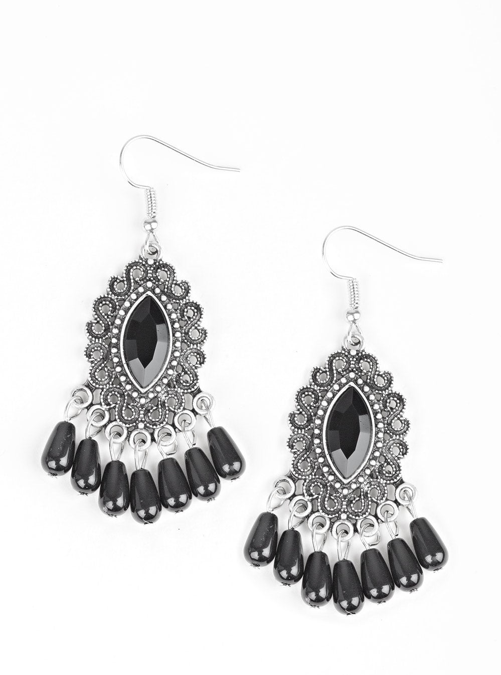 Private Villa Black Earrings