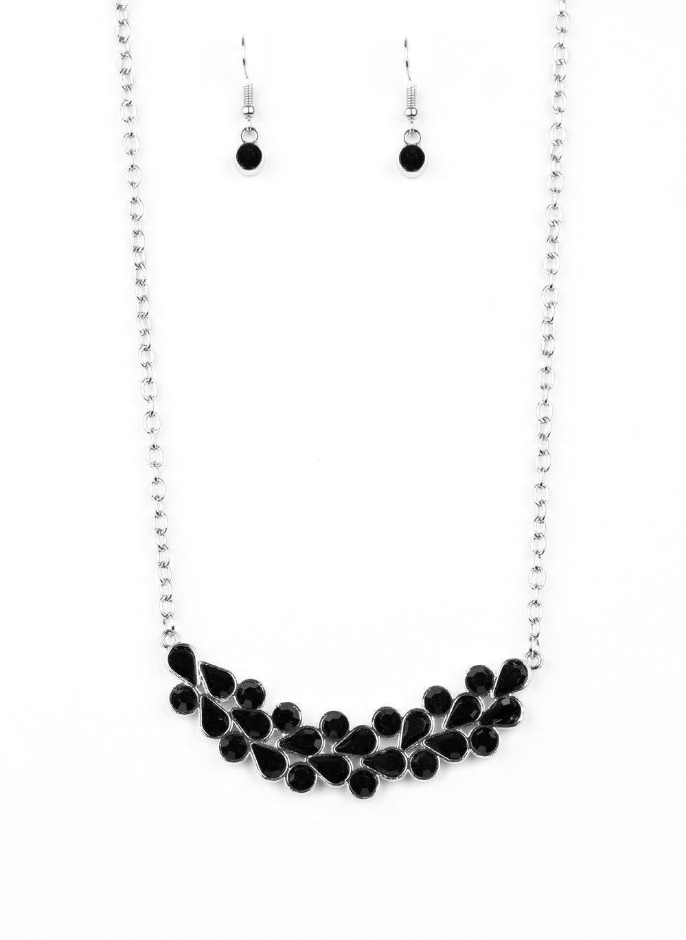 Special Treatment Black Necklace