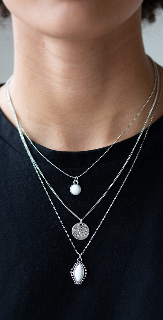 Tide Drifter White Necklace