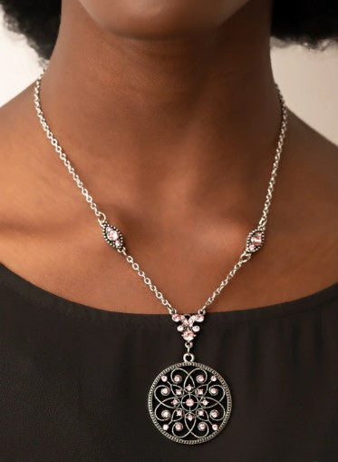TIMELESS Traveler Pink Necklace