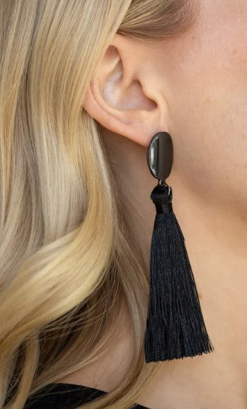 Va Va PLUME Black Tassel Earrings